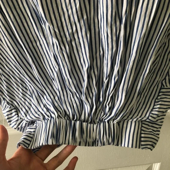 Striped Crop Top - Picture 8 of 8